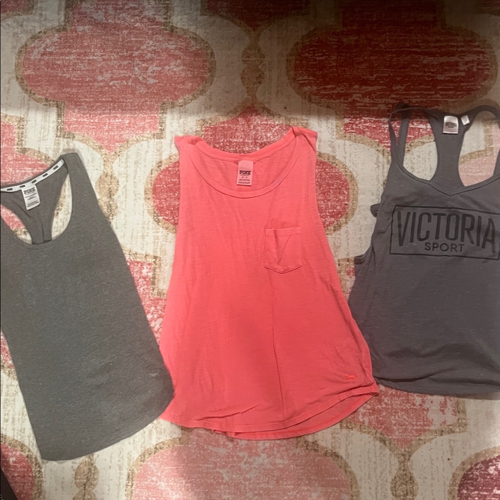 3 Women’s Victoria’s Secret & VS PINK tank tops sizes XS/S